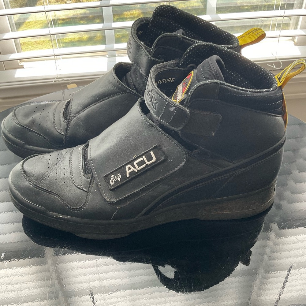 Reebok Jurassic Park Black High-Top Sneakers